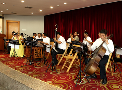 开云体育(中国)官方网站-开云 SPORTS举办“孝老爱亲•情暖重阳”团拜会