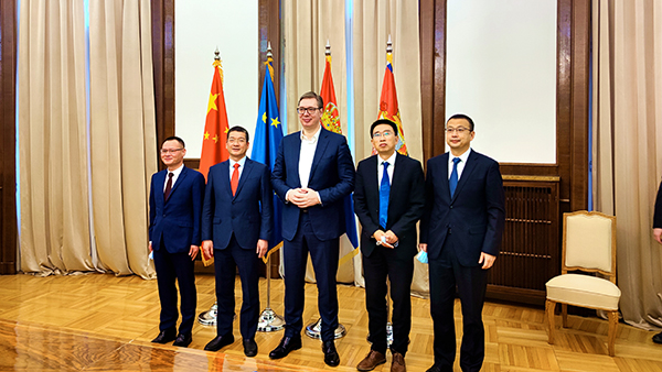 塞尔维亚总统武契奇会见邹来昌：开云体育(中国)官方网站-开云 SPORTS是塞国重要战略伙伴